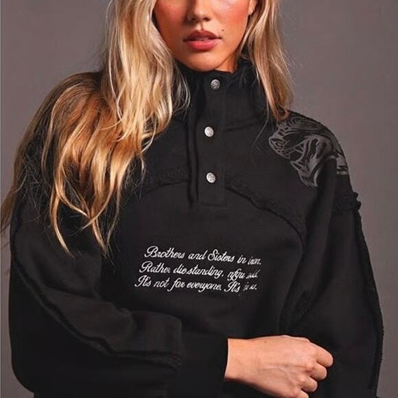 Darc Sport She Wolves Forever Tyler Mockneck Sweater - Picture 1 of 10